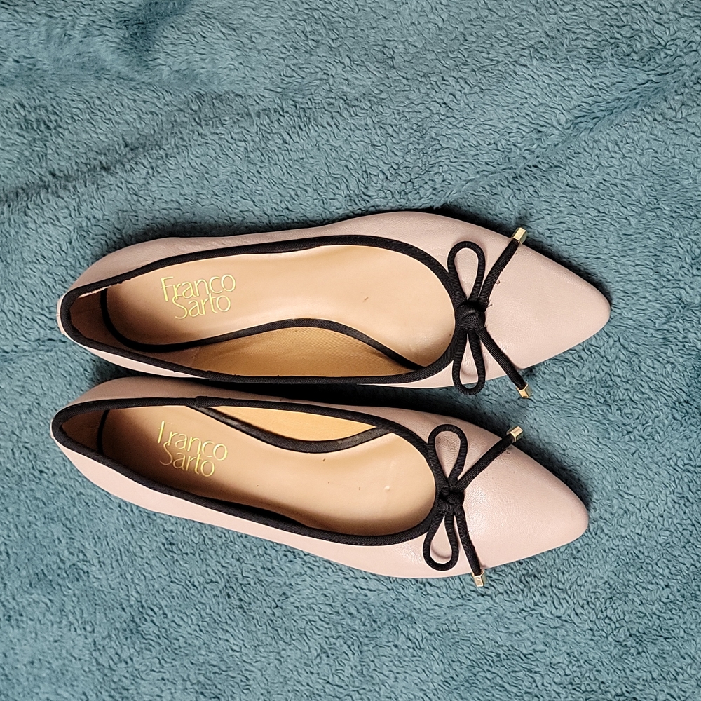 Franco sarto size 8 flats leather